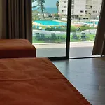 Algarpapa 招待所
