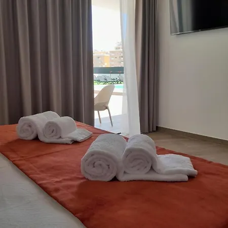 Guest house Algarpapa Armacao de Pera