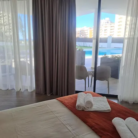 Algarpapa 4*