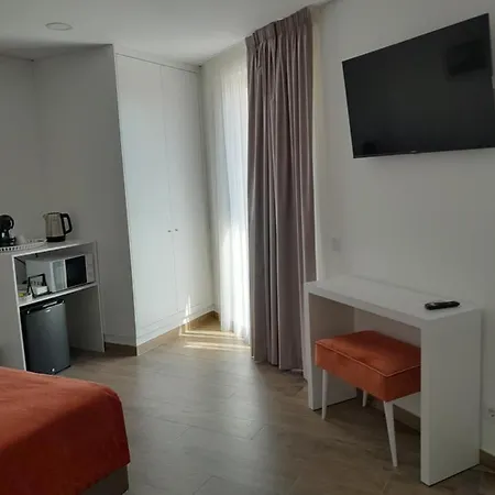 Algarpapa Guest house